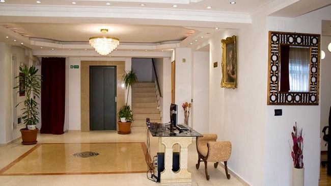 Phoenicia Apartments Baneasa Airport Букурещ Интериор снимка